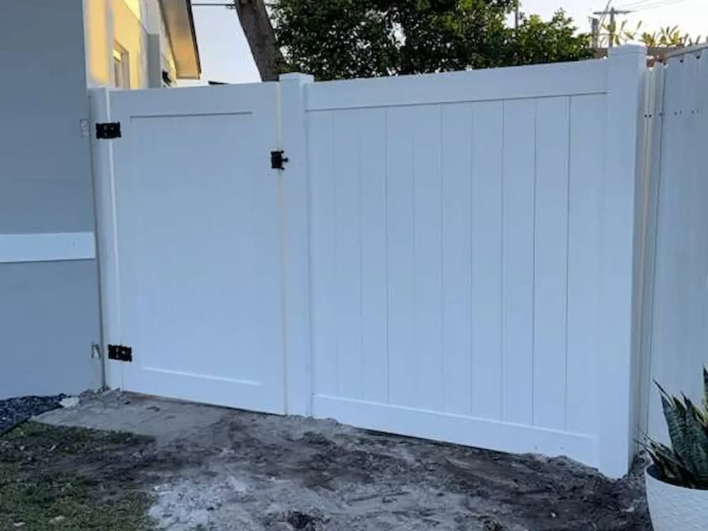 PVC vinyl double swing gate
